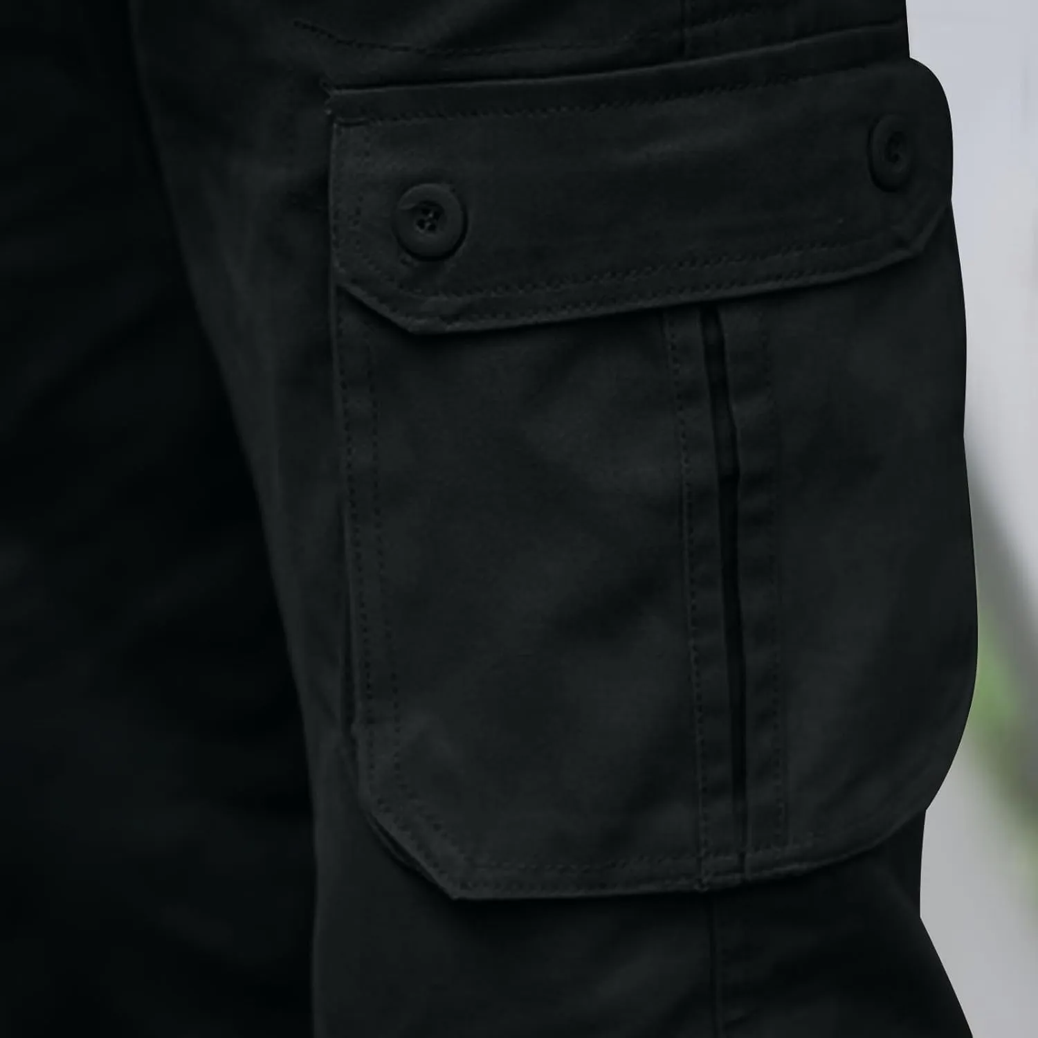 Men's Athletic Gym Cargo Shorts Plus Size Solid Outdoor Wear Resistance Short with Multiple Pockets Knee Length Short