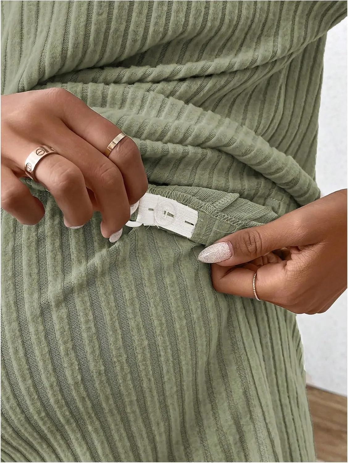 SweatyRocks Women's Maternity 2 Piece Outfits V Neck Short Sleeve Top and Elastic Waist Shorts Set